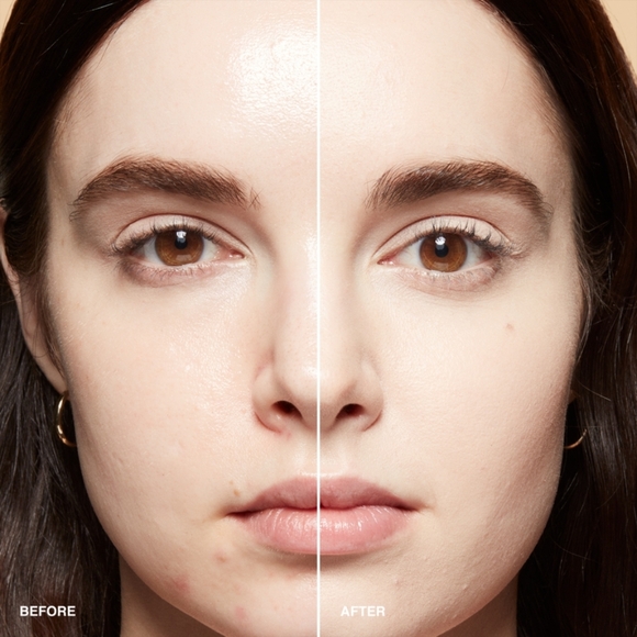 NEW!! BOBBI BROWN- Skin Long-Wear Weightless Foundation SPF 15- Porcelain - Picture 3 of 6